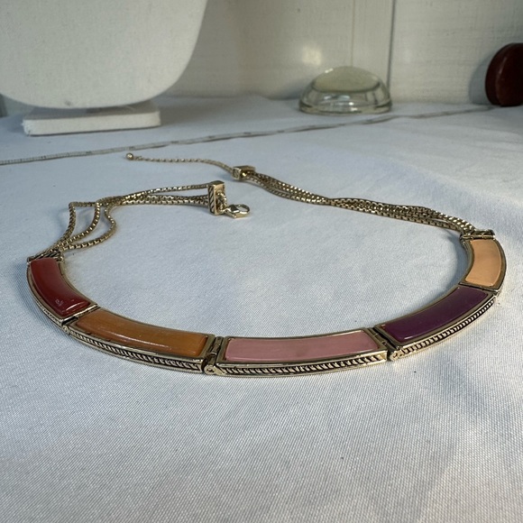 Minimalist colorful bar link necklace - Picture 7 of 7